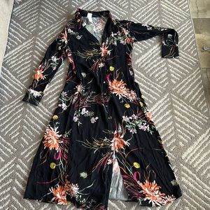 NWT H&M size medium button down dress
